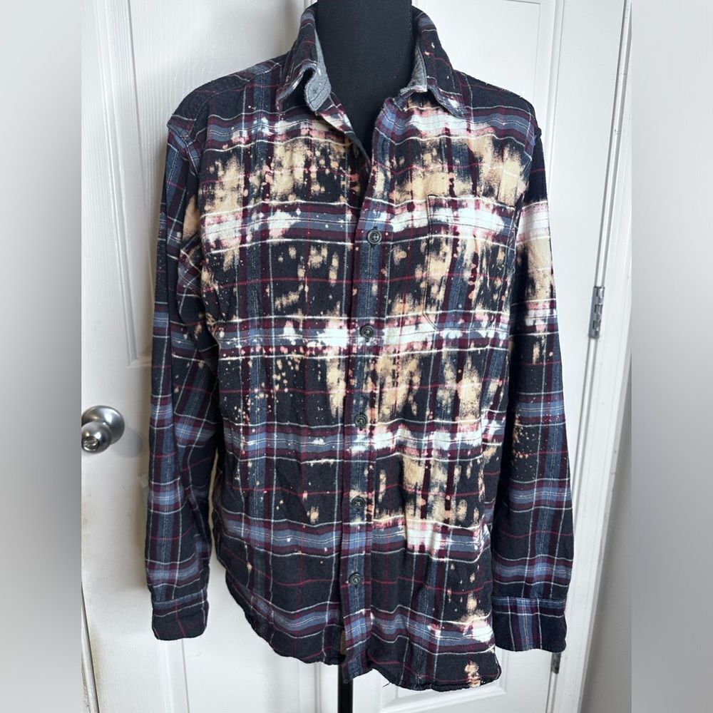 Soft flannel custom bleached shirt women’s medium